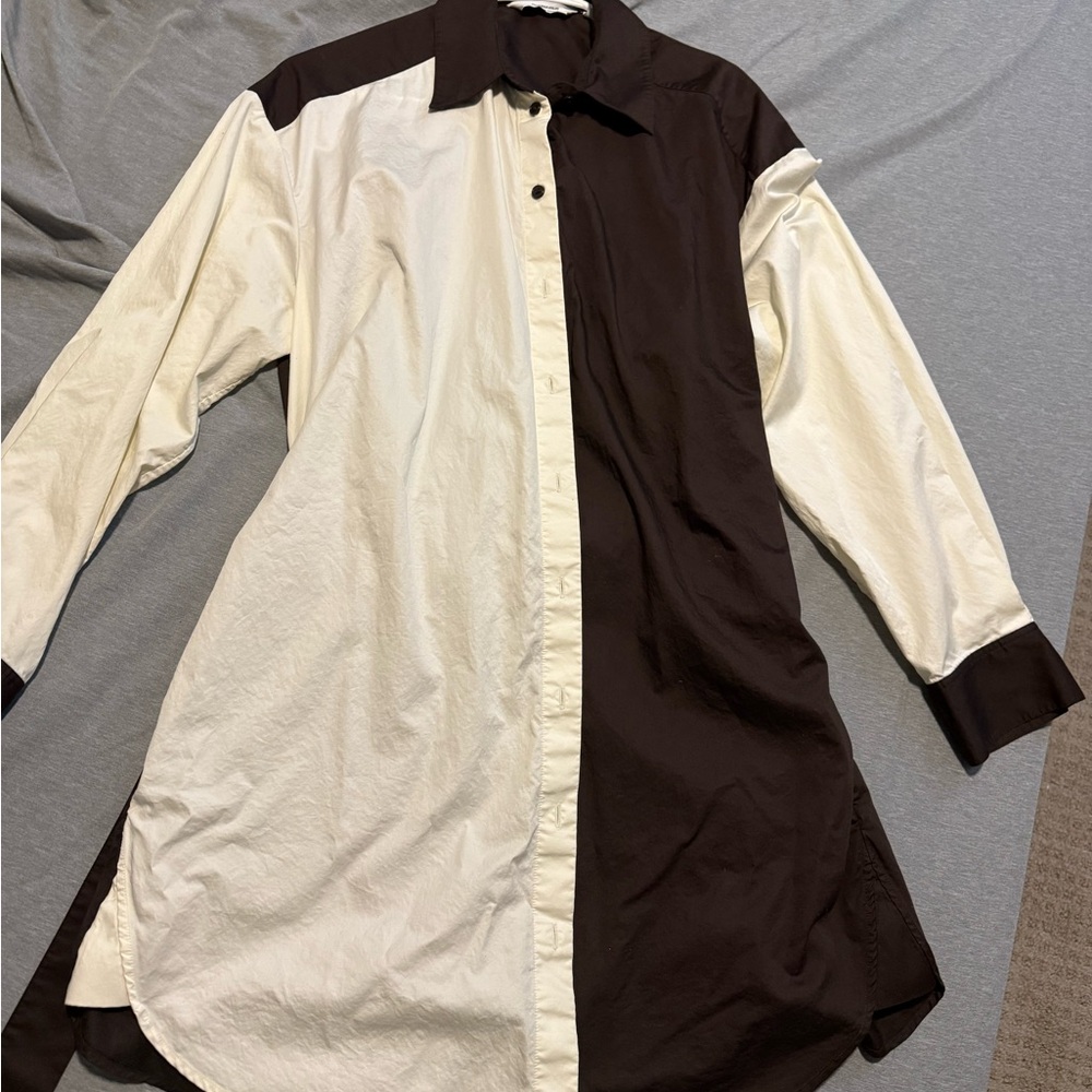 Two-Tone Black and Cream Midi dress